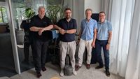 Erstaudit WIREWORX: Knut Marhold, Manuel Jurktisch, Johannes Sprondel, TÜV-Auditor Uwe Seidel